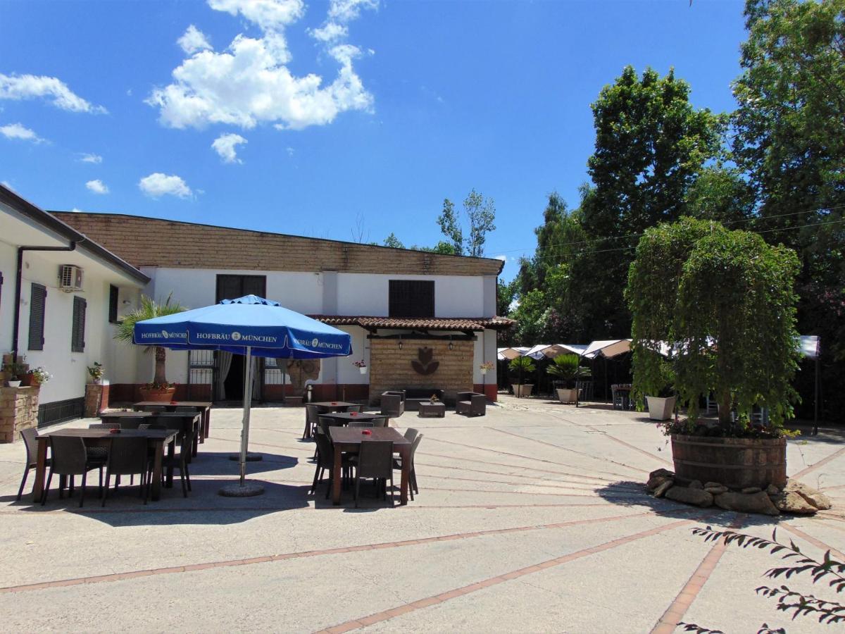 Casale Rurale Bed & Breakfast